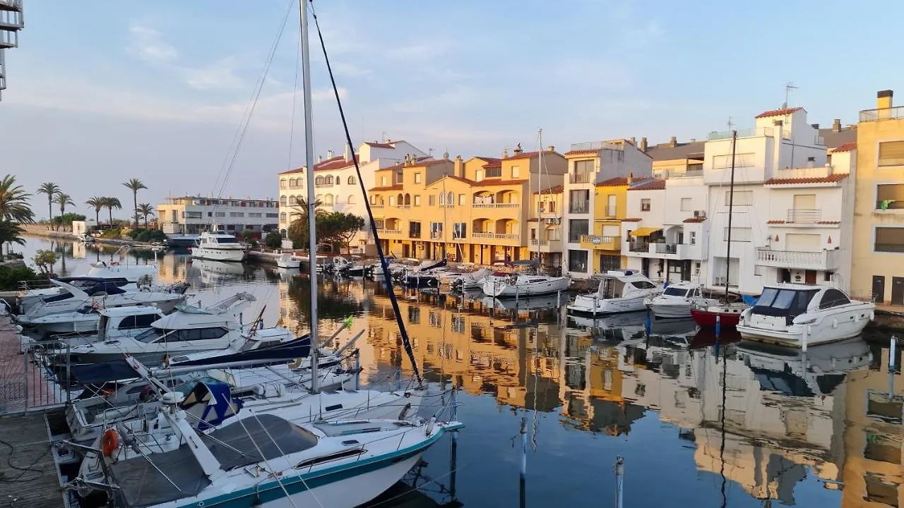 Portambar Apartment Empuriabrava Spain